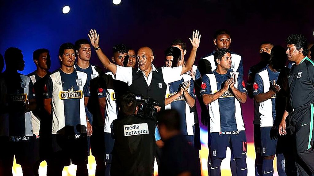 Noche Blanquiazul Vóley 2026